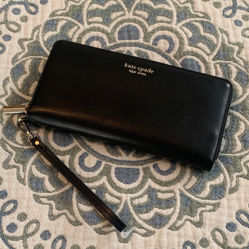Kate Spade Black Leather Wallet Wristlet